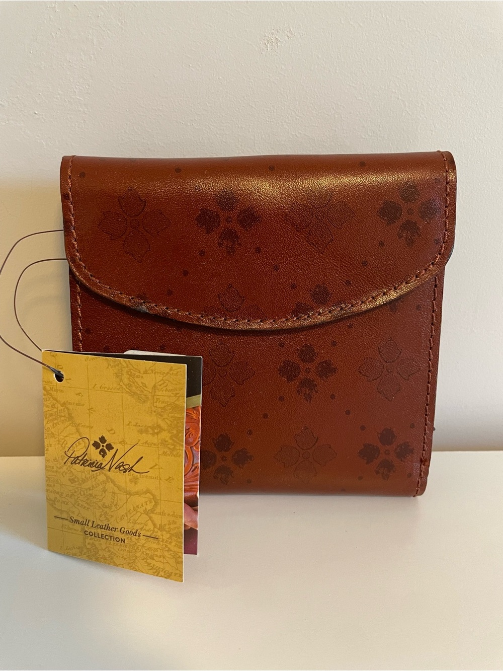 NWT Patricia Nash brown embossed leather compact wallet